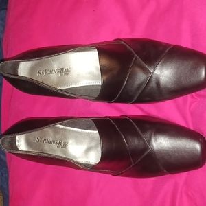 St John's bay black leather dress shoes sz 9 1/2